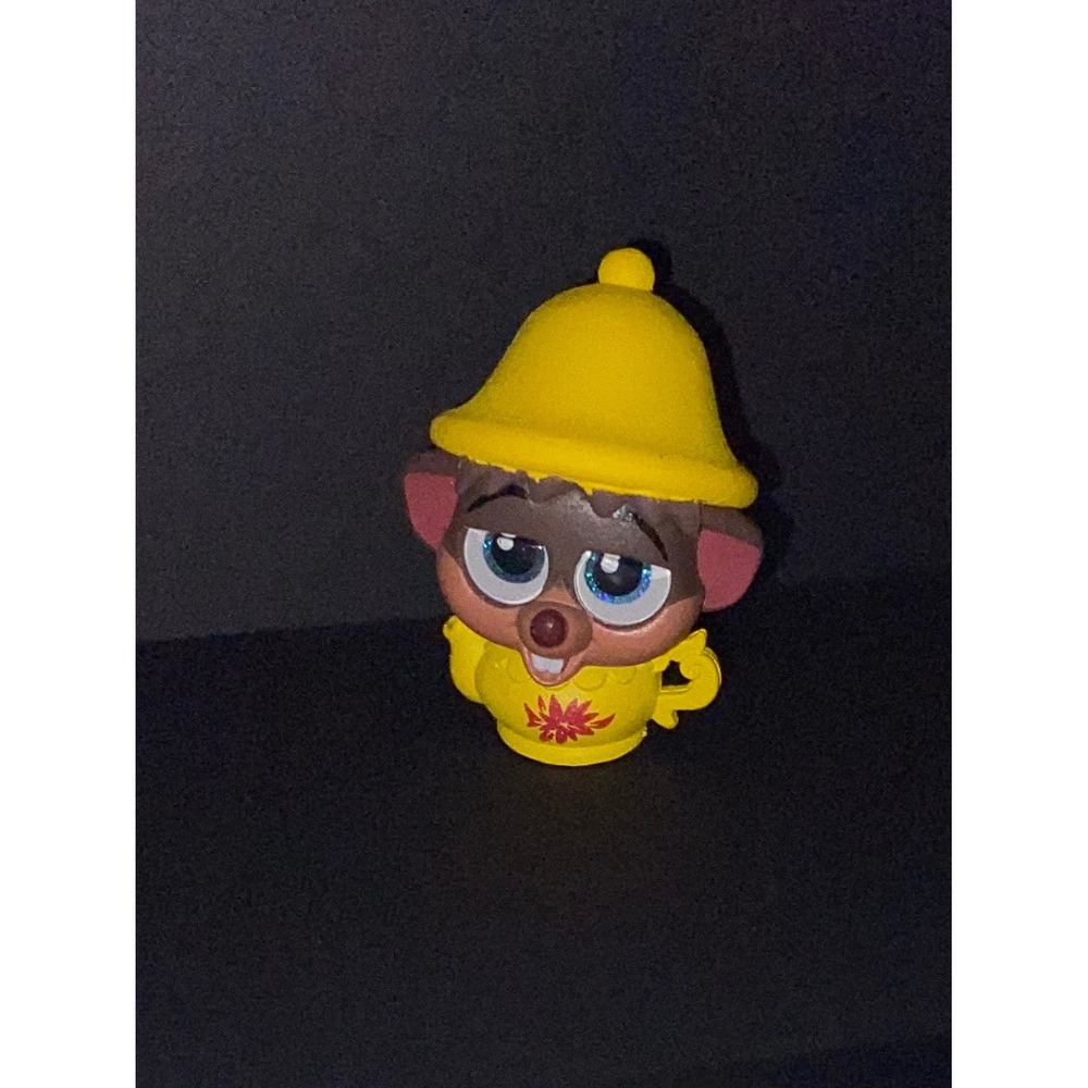 Disney Doorables Alice in Wonderland Dormouse Teapot Mini Figure Yellow
